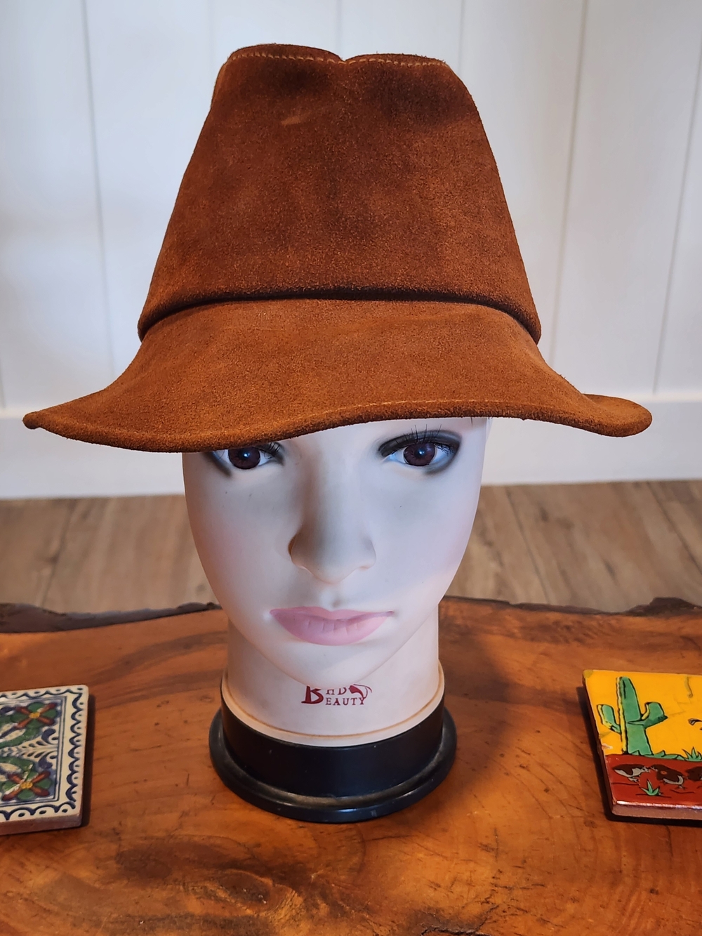 Vintage Suede United Hatters Caps Millinery Fedora Hat